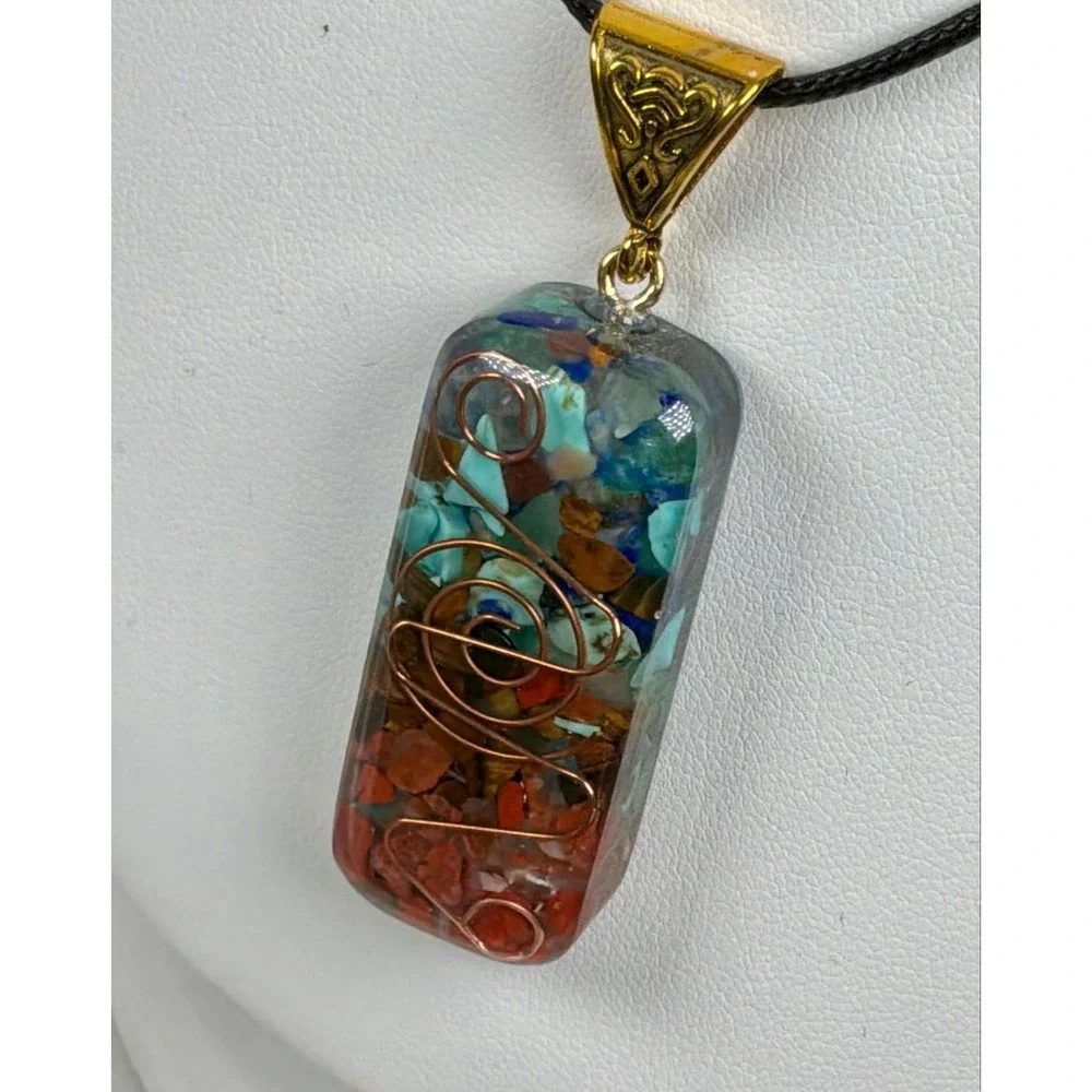 🔮✨ Orgonite Crystal Chip Pendant Necklace | Copper Spiral‎ | Gift Ready